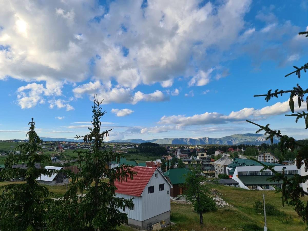 Turisticki Apartmani “Kraljeva Stolica” Žabljak Exteriör bild